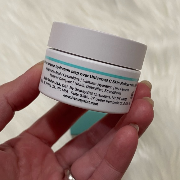 BeautyStat Cosmetics Universal Pro-Bio Moisture Boost Cream - Picture 4 of 5